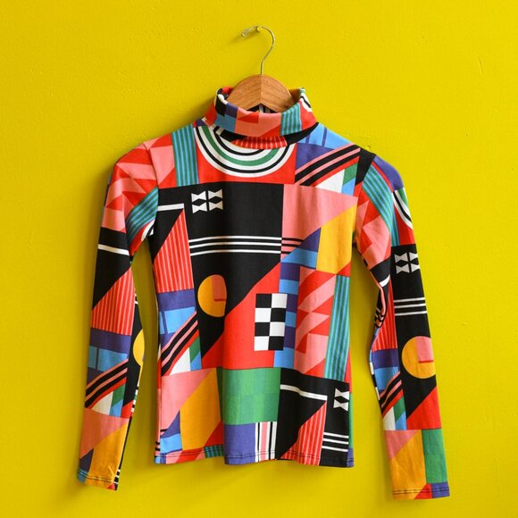 Nooworks Ansley Turtleneck - Picture 2 of 2